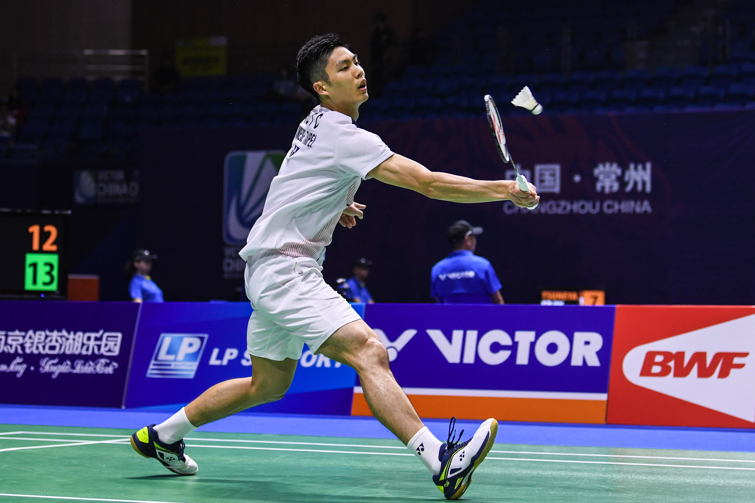 足坛对于巨 足坛对于巨