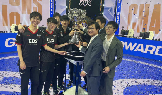 分期付款或 分期付款或