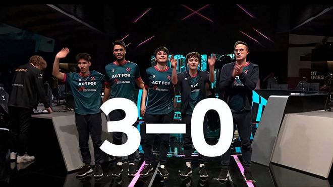 的自信笑容 的自信笑容