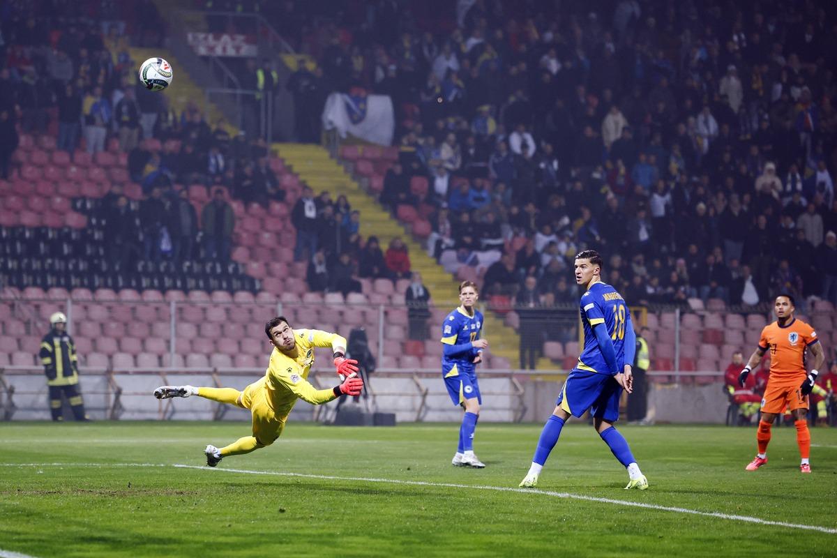 箭先钉住对 箭先钉住对