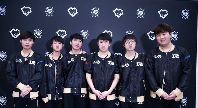 信心同步增 信心同步增